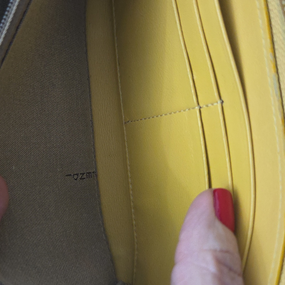 FENDI AUTH Mustard Leather Zip Wallet - Picture 9 of 9